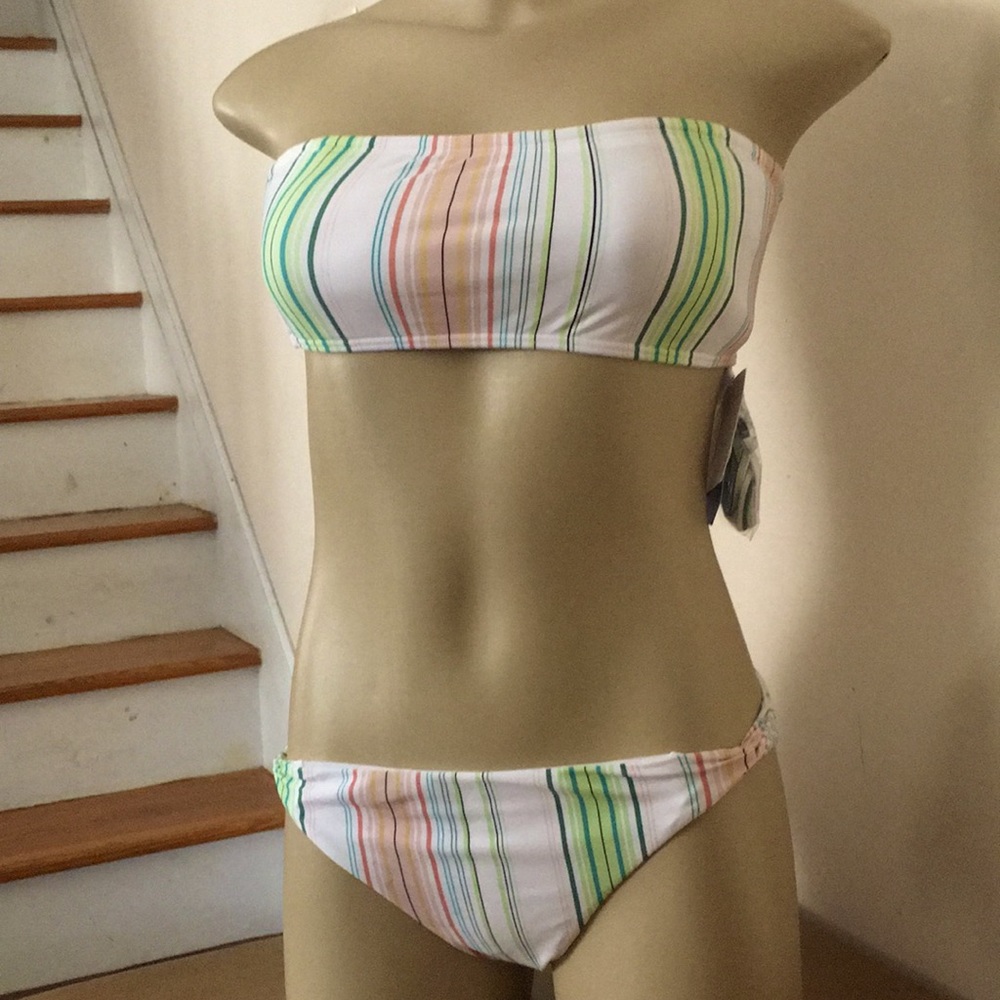 Brand New O’Neill swim